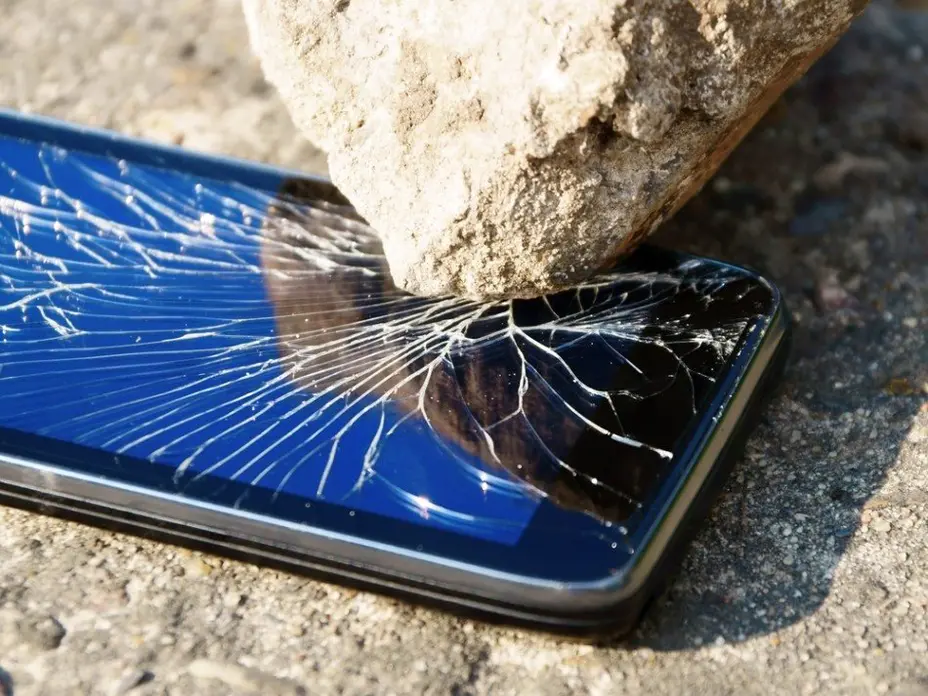 Motorola is Developing Self-repair Screens
