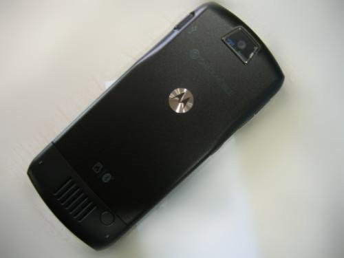 motorola phones - motorola l7 - motorola bar phone - 1